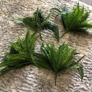 Faux Fern Leaf Florals Set